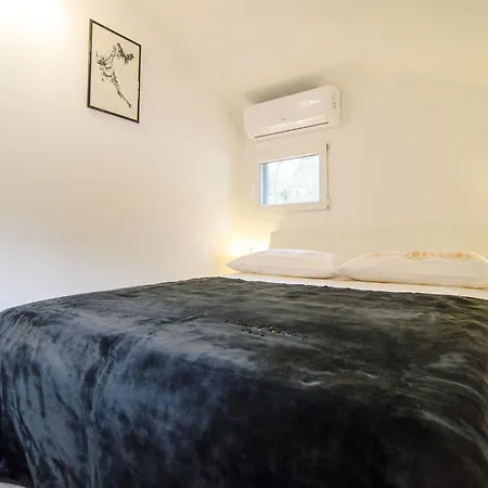 Bliss - With Outdoor Pool And Sea View St * Splitska